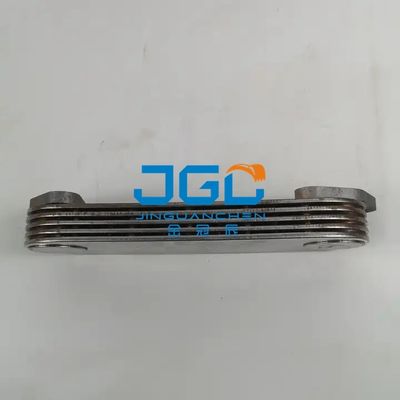 Oil Core Cooler 6D34 Bileşen Soğutma Sistemi ME033678 Yedek Dizel Kamyonu Destekler