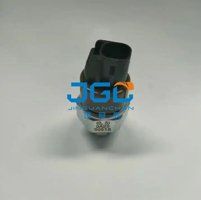 SK200-8 SK350-8 Ekskavatör Uydurma Yağ Basınç Sensörü VH835301471A için uygundur