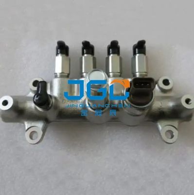 Motor Aksesuarları ZX240-3 Yüksek Basınçlı Common Rail Enjektör 8-97306063-4 Ekskavatör Parçaları