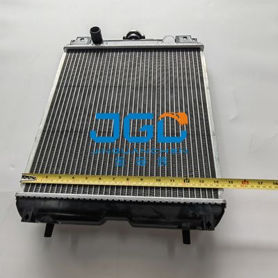 Su Deposu Radyatörü KX91-3 U35 U35-3 Motor D1703 Ekskavatör Aksesuarları RC411-42300
