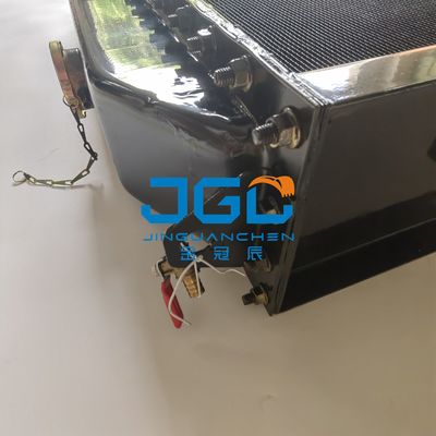 Ekskavatör Aksesuarları 50K Su Deposu Radyatörü Mühendislik Makine Parçaları