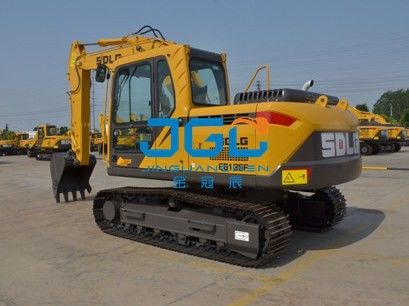 EC135 6150 125 Ekskavatör Ön ve Arka Dişliler Sol ve Sağ Kapılar, Üst ve Alt Ön Camlar