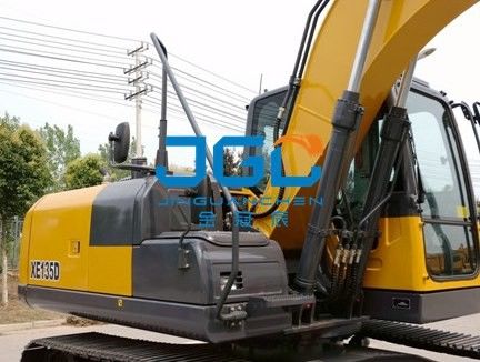 XE135D Kazı makinesi Ön ve Arka Döşeme Sol ve Sağ Kapılar Skylight Üst ve Alt Ön Camlar
