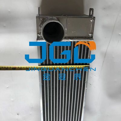 PC240-8MO Dizel motor intercooler 206-03-24170 Kazı makinesi inşaat makineleri parçaları