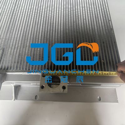 Ekskavator Aksesuarları E345B Hidrolik Yağ Radyatörü Mühendislik Makine Bileşenleri