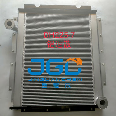 Doosan Daewoo Kazıcı Radyatörü DH225-7 DH215-7 DH215-9 DH225-9 DH220-9E Güneş 225LC-V Yağ Soğutucusu 13G22000