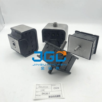 Kazı makinesi parçaları Doosan Daewoo DH130-7 Motor ayak lastik şok geçirmez yapıştırıcı.