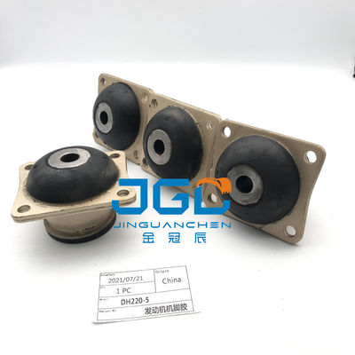 Yüksek Kaliteli Sıcak Satış Motor Montaj Yastığı DH220-5/DH225/DH280 DH Ekskavator Motor Yastığı Kauçuk