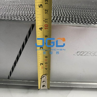 Komatsu Kazıcı PC850-8 Su Tankı Radyatörü 1390*445*130mm 209-03-41210 2090341210