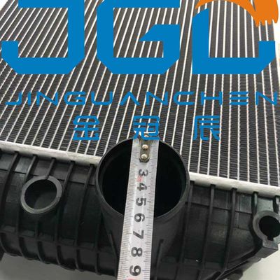Ekskavatör E345d2 E349D2 Radyatör Su Tankı 372-8883 383-6407 3852618 3728885