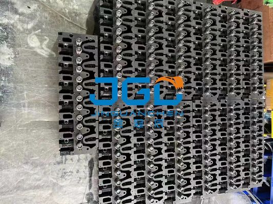 D6E Ekskavatör motor silindir başı montajı 04292633 Trusted'den yedek parçalar