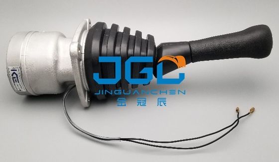 Kazı makinesi parçaları DH200 DH220 DH300-35 Hidrolik Pilot Valf Joystick Kontrol kolu 420-00237 2420-9516 420-00238 2420-9517