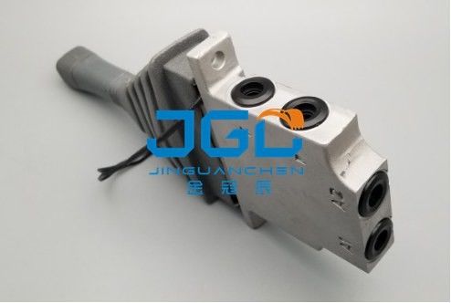 Kazı makinesi Joystick Pilot Valve Handle Bulldozer için % 100 hidrolik parça
