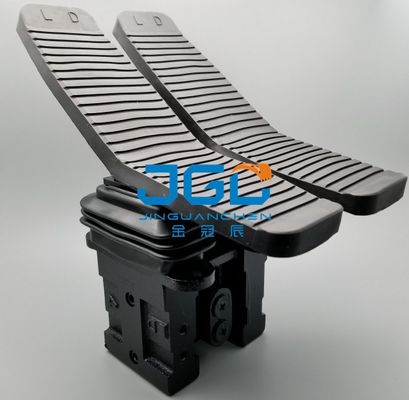 SWE50 SWE70 YC85-5 YC85-6 YC85-7 Kazıcı Hidrolik Ayak Pedal Valfi