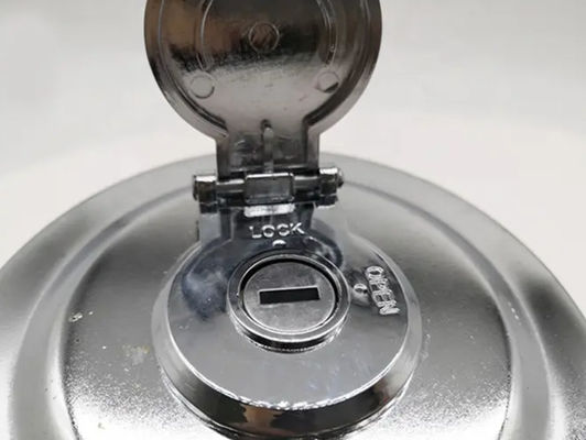 Kazı makinesi parçaları PC200-7 PC200-3/5 Yakıt tankı kapağı kapağı 20Y-04-11161 20Y-04-11160