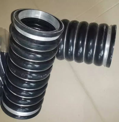 Turboşarj hortumu EC220D/250D/300D/210B/240B/290B Kazı makineleri için 573563