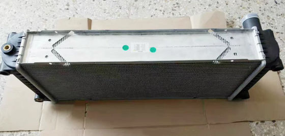 Su tankı radyatörü EC220D/250D/300D/240B/360B/460B/380D Ekskavatörler için 345456345