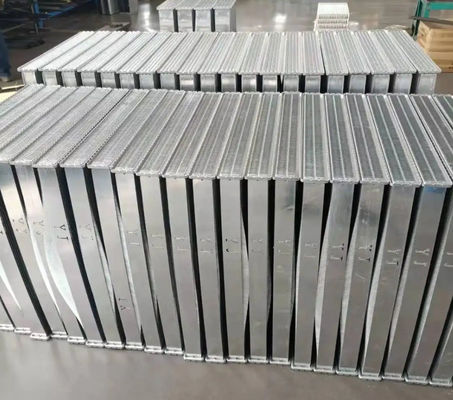 Ekskavator Radyatörü PC100 Mühendislik Parçaları Fabrika Kaynağı Ekskavatorlar için