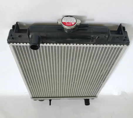 PC30 PC30MR-1 PC35 PC35MR-1 PC38UU-3 Ekskavator Radyatörü 21U-03-31102