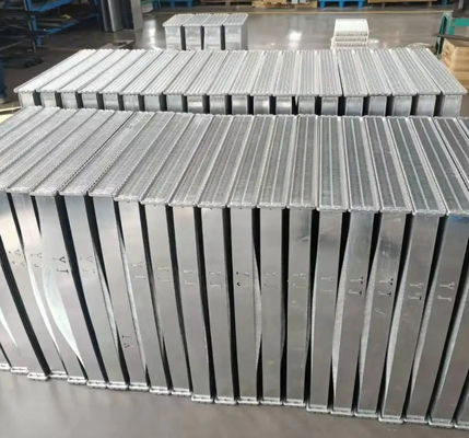 Yüksek Kaliteli Fabrika Ekskavatör Radyatörü SK200-8/210-8 Ekskavatörler için