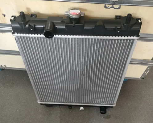 Su tankı radyatörü montajı 4434315 Ekskavatör için ZX50U ZX50U-2 ZX50UNA ZX55UR ZX55UR-HHE