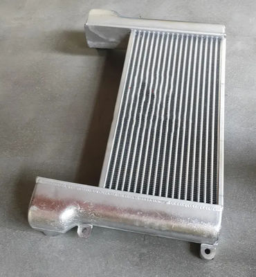 ZAX120-6 ZAX120 ZAX110 ZAX130 ZAX135 Kazı makinesi yükleme hava soğutucusu intercooler