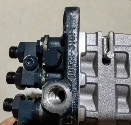 Kubota Dizel Motoru V3307 Yakıt Enjeksiyon Pompası 1G777-51012
