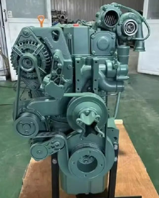 Yüksek hassasiyetli Volvo D7D Motorları Ekskavatör Motoru Yüksek Kalite