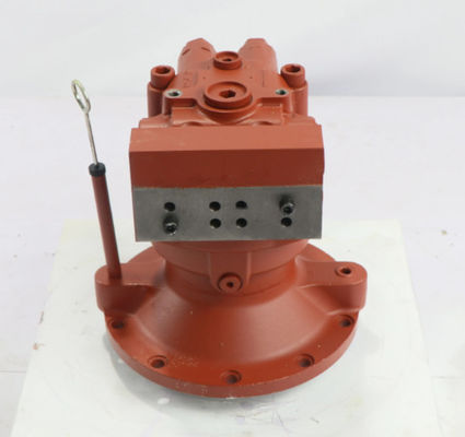 SY135 Kazı makinesi salınım motoru salınım cihazı döner motor M2X63-14T dayanıklı yedek parçalar İnşaat makineleri