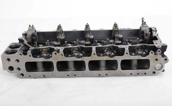 Yeni Silindir Başı Montajı Isuzu 4HK1 Dizel Motor yedek parçaları İnşaat Makineleri Parçaları