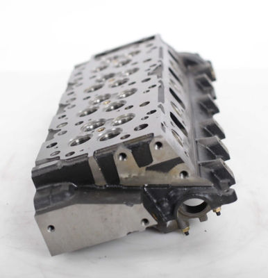Yeni Silindir Başı Montajı Isuzu 4HK1 Dizel Motor yedek parçaları İnşaat Makineleri Parçaları