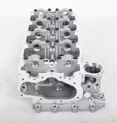 Yeni 4JJ1 Valflı Silindir Başı Montajı ISUZU Kazı Makinesi İnşaat Makine Parçaları