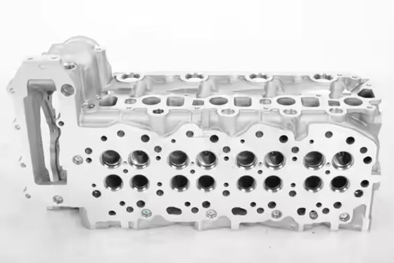 Yeni 4JJ1 Valflı Silindir Başı Montajı ISUZU Kazı Makinesi İnşaat Makine Parçaları