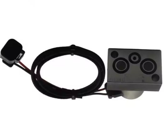 Kazı makinesi Pc300-7 Hidrolik Ana Solenoid Valf 702-21-55400