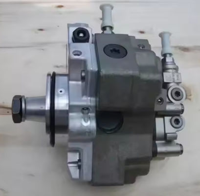 PC200-8 PC220-8 PC300-8 Ekskavatör SAA6D107E Motor Parçaları Yakıt Pompası Assy 6754-71-1012