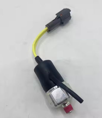 1-82410170-1 6HK1 Motoru ZX300 Sany 305 335 Ekskavatörü için Yağ Basıncı Sensörü